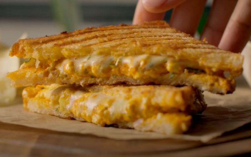 60 paneer sandwich in sandwich maker